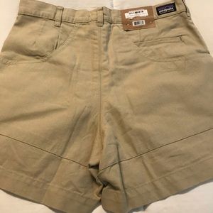 Patagonia Men’ shorts size 32 NWT